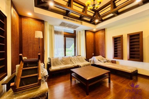 Casa de 6 dormitorios en Chiang Mai, Tailandia № 171308 - foto 17
