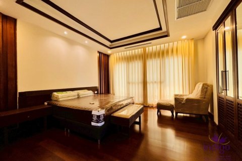 Casa de 6 dormitorios en Chiang Mai, Tailandia № 171308 - foto 20