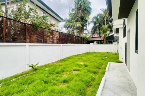 Casa de 3 dormitorios en Phuket, Tailandia № 120208 - foto 10