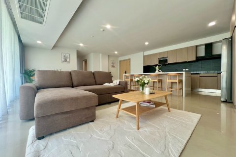 Apartamento de 5 habitaciones en Pattaya, Tailandia № 173906