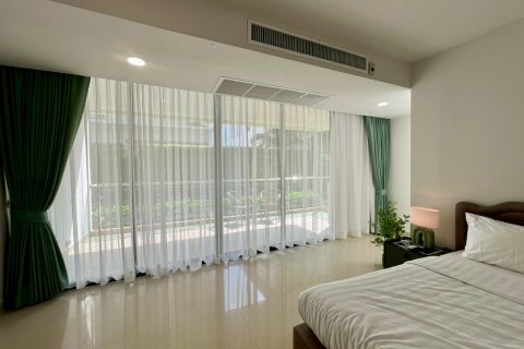 Apartamento de 5 habitaciones en Pattaya, Tailandia № 173906 - foto 24