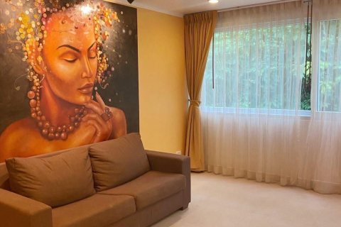 Apartamento de 2 habitaciones en Pattaya, Tailandia № 173903 - foto 2
