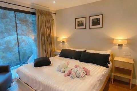 Apartamento de 2 habitaciones en Pattaya, Tailandia № 173903 - foto 3