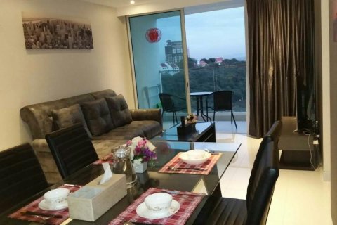 Condominio de 2 dormitorios en Pattaya, Tailandia № 157443 - foto 2