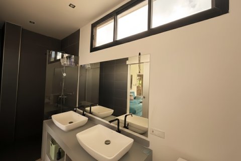 Casa de 4 dormitorios en Ko Samui, Tailandia № 157442 - foto 13