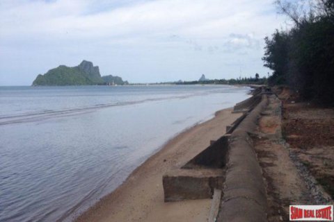 Terreno 22400 m2 en Hua Hin, Tailandia № 202765 - foto 4