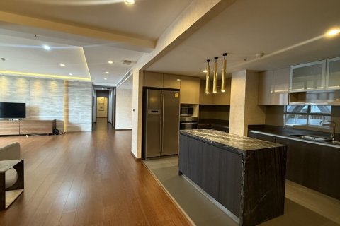Eigentumswohnung in Sathon, Bangkok, Thailand, 3 Schlafzimmer  № 201259 - Foto 5