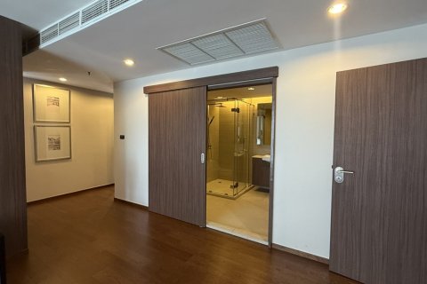 Eigentumswohnung in Sathon, Bangkok, Thailand, 3 Schlafzimmer  № 201259 - Foto 11
