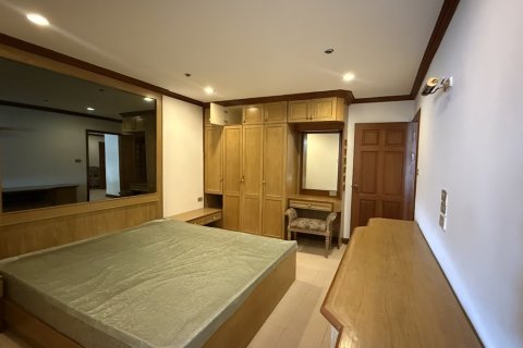 Кондоминиум с 2 спальнями в Клонг Тоэй, Бангкок, Таиланд № 201254 - фото 11