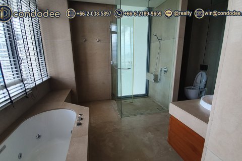 Condo in Sathon, Bangkok, Thailand, 3 bedrooms  № 201256 - photo 14
