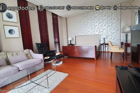 Condo in Sathon, Bangkok, Thailand, 3 bedrooms  № 201256 - photo 8