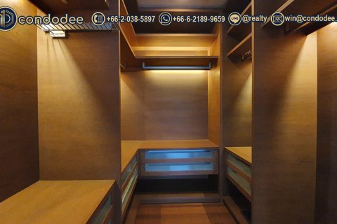 Condo in Sathon, Bangkok, Thailand, 3 bedrooms  № 201256 - photo 19