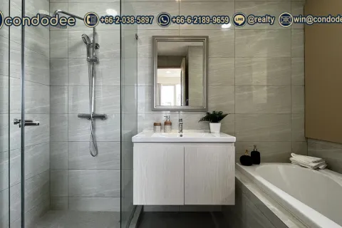 Condo in Watthana, Bangkok, Thailand, 2 bedrooms  № 201257 - photo 12