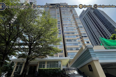 Condo in Watthana, Bangkok, Thailand, 2 bedrooms  № 201257 - photo 14