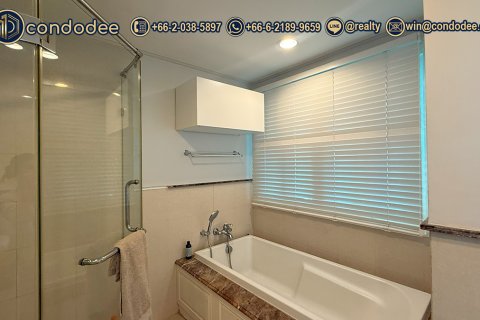 Condominio de 2 dormitorios en Watthana, Bangkok, Tailandia № 201253 - foto 10