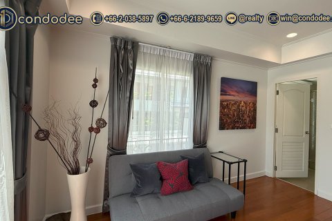 Condominio de 2 dormitorios en Watthana, Bangkok, Tailandia № 201253 - foto 9
