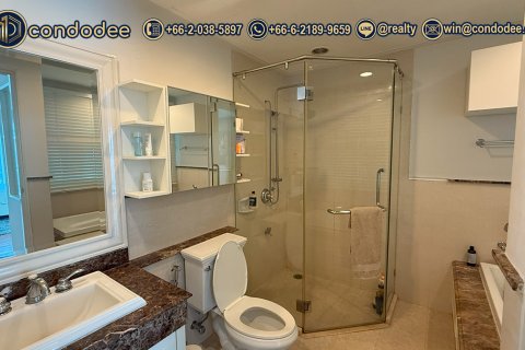 Condominio de 2 dormitorios en Watthana, Bangkok, Tailandia № 201253 - foto 7