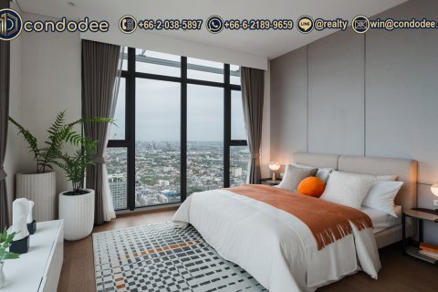 Condo in Bangkok, Thailand, 3 bedrooms № 201258 - photo 9