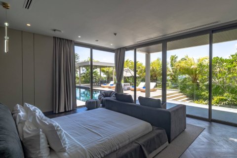Casa de 6 dormitorios en Bang Tao, Tailandia № 180487 - foto 29