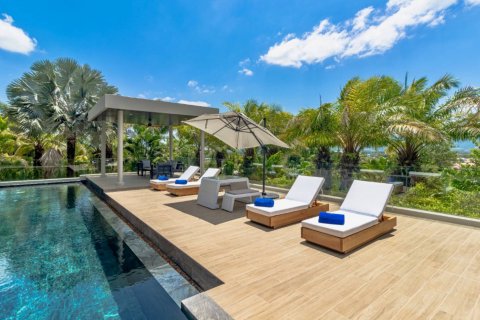 Casa de 6 dormitorios en Bang Tao, Tailandia № 180487 - foto 5