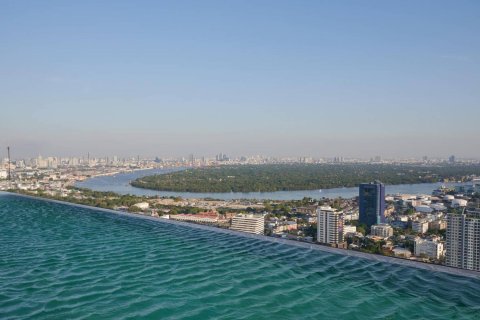 Ático de 4 dormitorios en Bangkok, Tailandia № 180486 - foto 23
