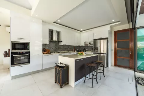 Chalet de 3 dormitorios en Phuket, Tailandia № 145143 - foto 14
