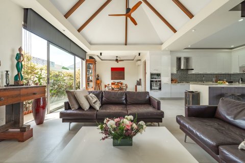 Chalet de 3 dormitorios en Phuket, Tailandia № 145143 - foto 9
