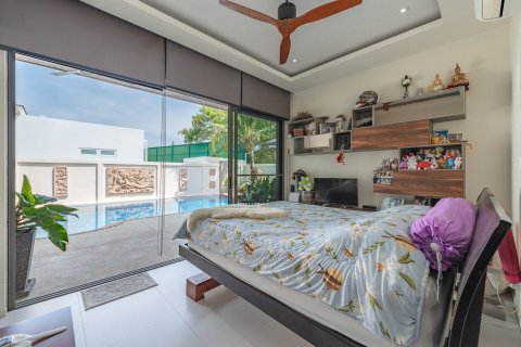 Chalet de 3 dormitorios en Phuket, Tailandia № 145143 - foto 22