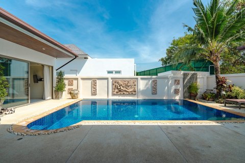 Chalet de 3 dormitorios en Phuket, Tailandia № 145143 - foto 4