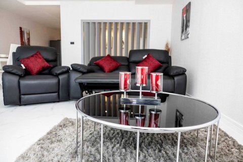 Condo in Pattaya, Thailand, 1 bedroom № 54658 - photo 3