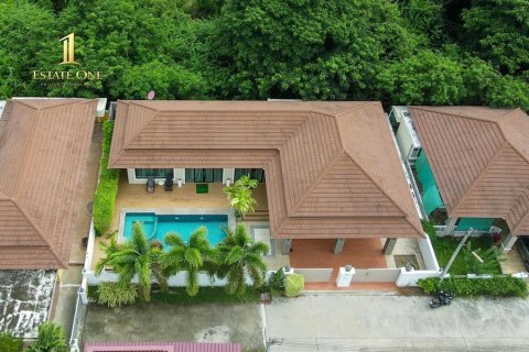 Chalet de 4 dormitorios en Hua Hin, Tailandia № 220510 - foto 27
