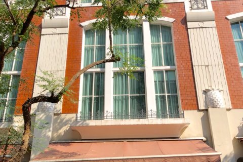 บ้านในวัฒนา, กรุงเทพฯ, ประเทศไทย 4 ห้องนอน № 220512 - รูปถ่าย 6