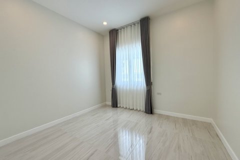 Chalet de 3 dormitorios en Hua Hin, Tailandia № 220509 - foto 14