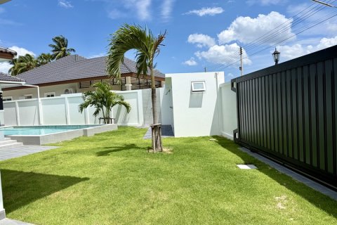 Chalet de 3 dormitorios en Hua Hin, Tailandia № 220509 - foto 16