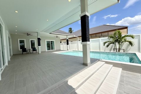 Chalet de 3 dormitorios en Hua Hin, Tailandia № 220509 - foto 2