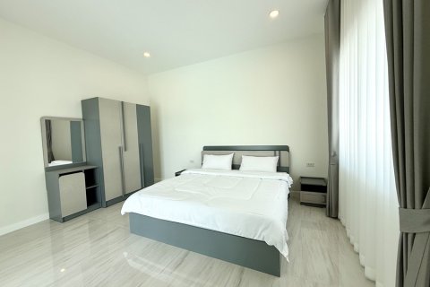 Chalet de 3 dormitorios en Hua Hin, Tailandia № 220509 - foto 12