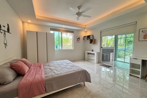 Chalet de 3 dormitorios en Hua Hin, Tailandia № 220511 - foto 19