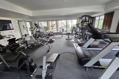 Dúplex de 2 dormitorios en Bangkok, Tailandia № 162426 - foto 8