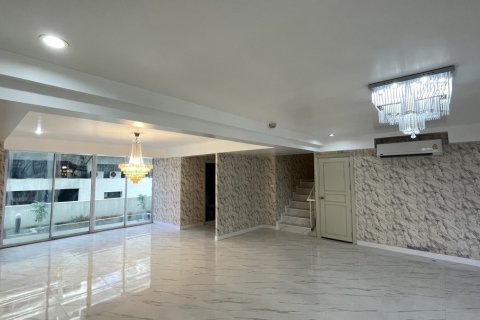Eigentumswohnung in Ratchathewi, Bangkok, Thailand, 4 Schlafzimmer № 201060 - Foto 5
