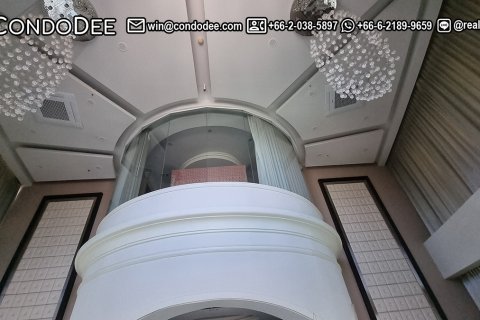 Condominio de 4 dormitorios en Watthana, Bangkok, Tailandia № 201062 - foto 8