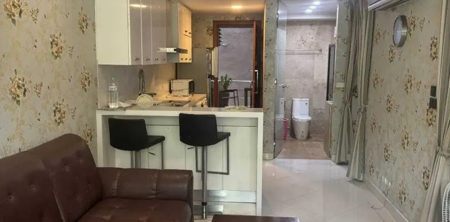 Condo in Pattaya, Thailand, 2 bedrooms  № 167611
