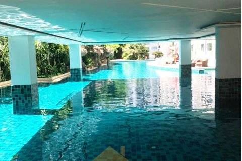Sobre plano Club Royal en Pattaya, Tailandia № 28041 - foto 5