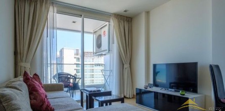 Condominio de 1 dormitorio en Pattaya, Tailandia en The Cliff  № 204572