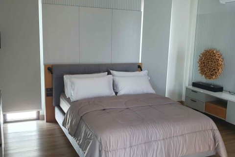 Casa de 4 dormitorios en Chiang Mai, Tailandia № 162828 - foto 11