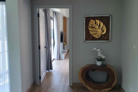 Casa de 4 dormitorios en Chiang Mai, Tailandia № 162828 - foto 12