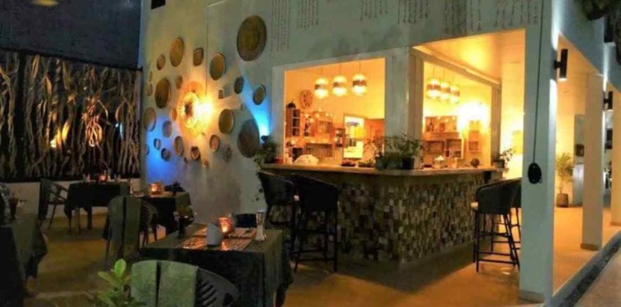 Local comercial 800 m2 en Chiang Mai, Tailandia № 162829