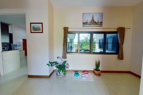 Haus in San Kamphaeng, Thailand 4 Schlafzimmer № 139690 - Foto 16