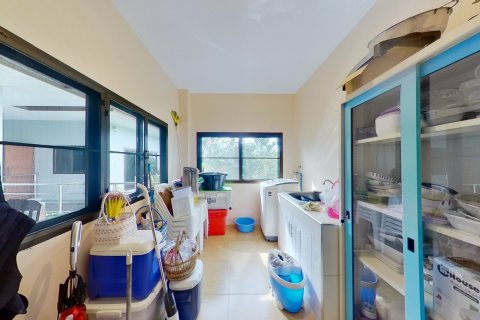 Haus in San Kamphaeng, Thailand 4 Schlafzimmer № 139690 - Foto 18