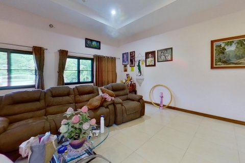 Haus in San Kamphaeng, Thailand 4 Schlafzimmer № 139690 - Foto 19