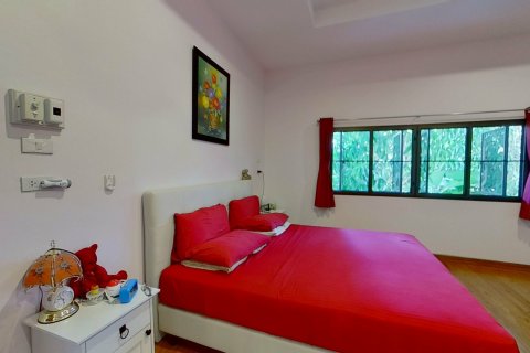 Haus in San Kamphaeng, Thailand 4 Schlafzimmer № 139690 - Foto 8